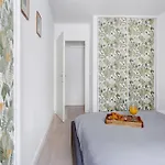 Champs-elysees & Arc De Triomphe - 2br 2ba - Vacation