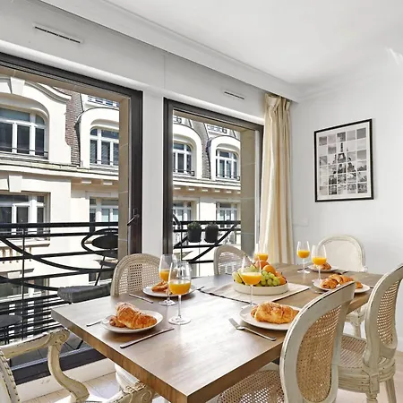Champs-elysees & Arc De Triomphe - 2br 2ba - Vacation *